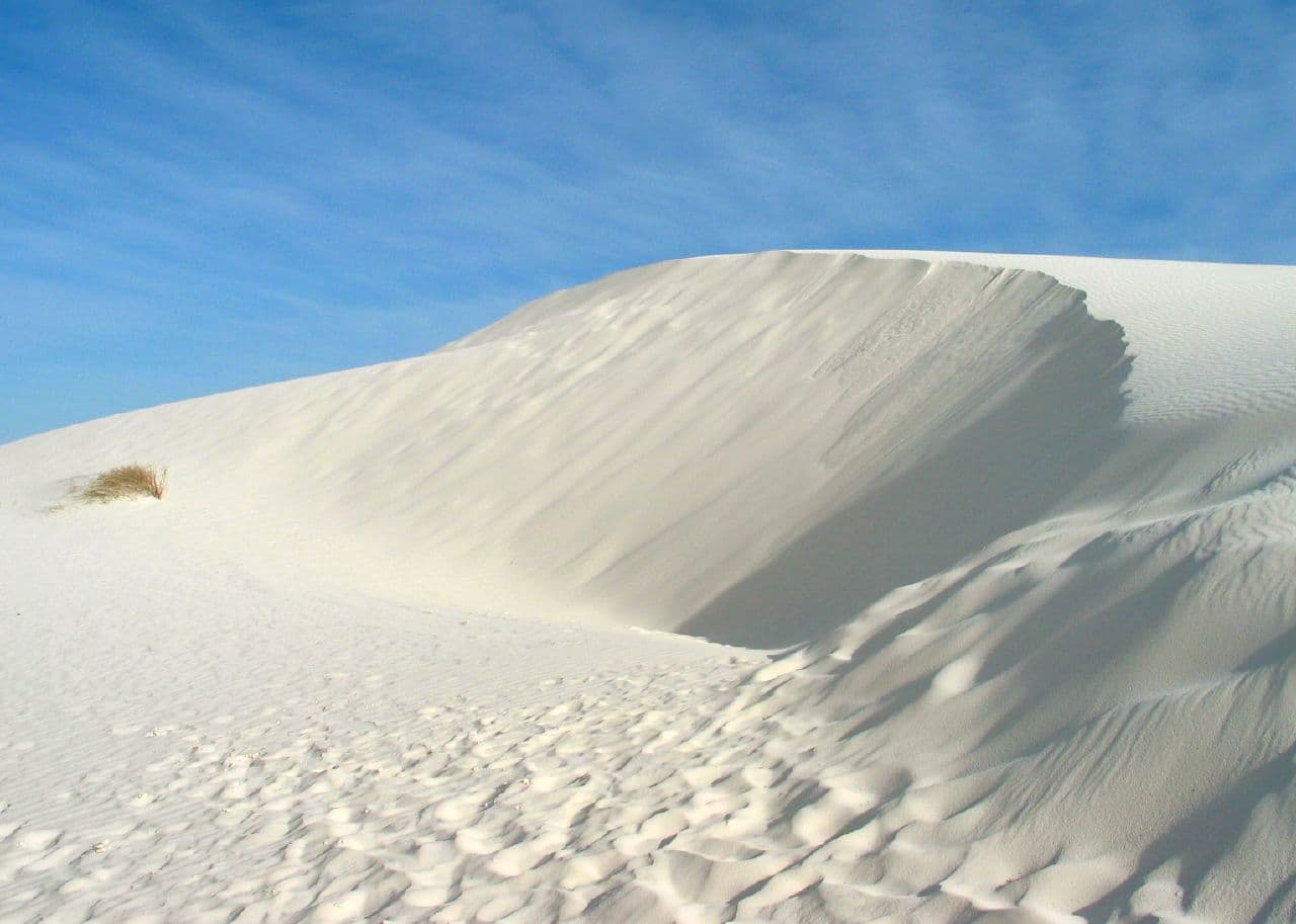 White gypsum sand dunes at White Sands National Park, New Mexico